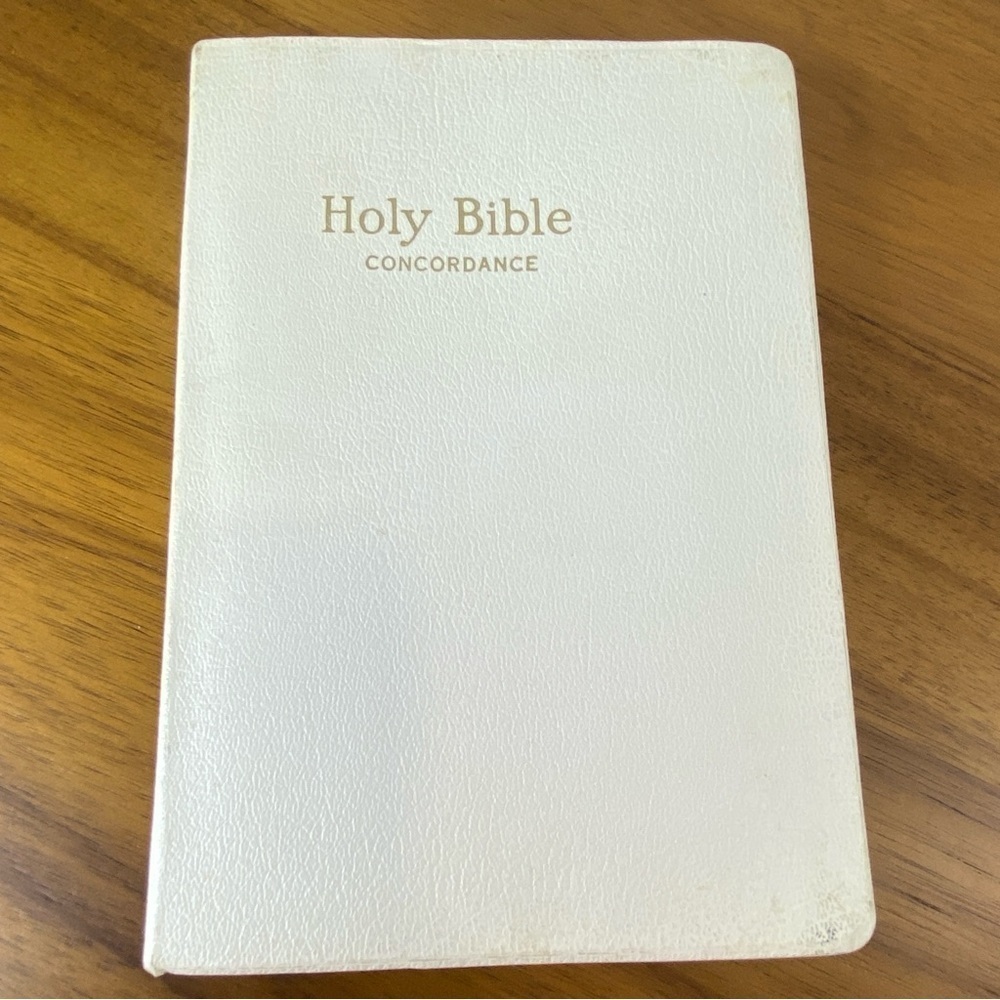 Holy Bible Concordance Red Letter Edition World Publishing King James Version